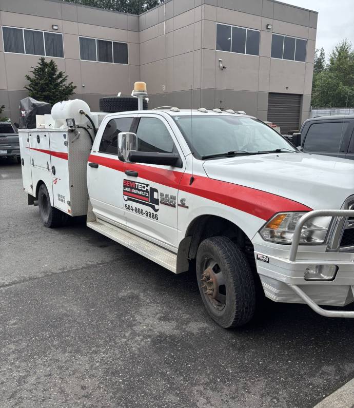 semitech_service_truck_IMG_4485